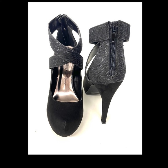 Authentic Penny loves kenny heels. - Picture 2 of 5